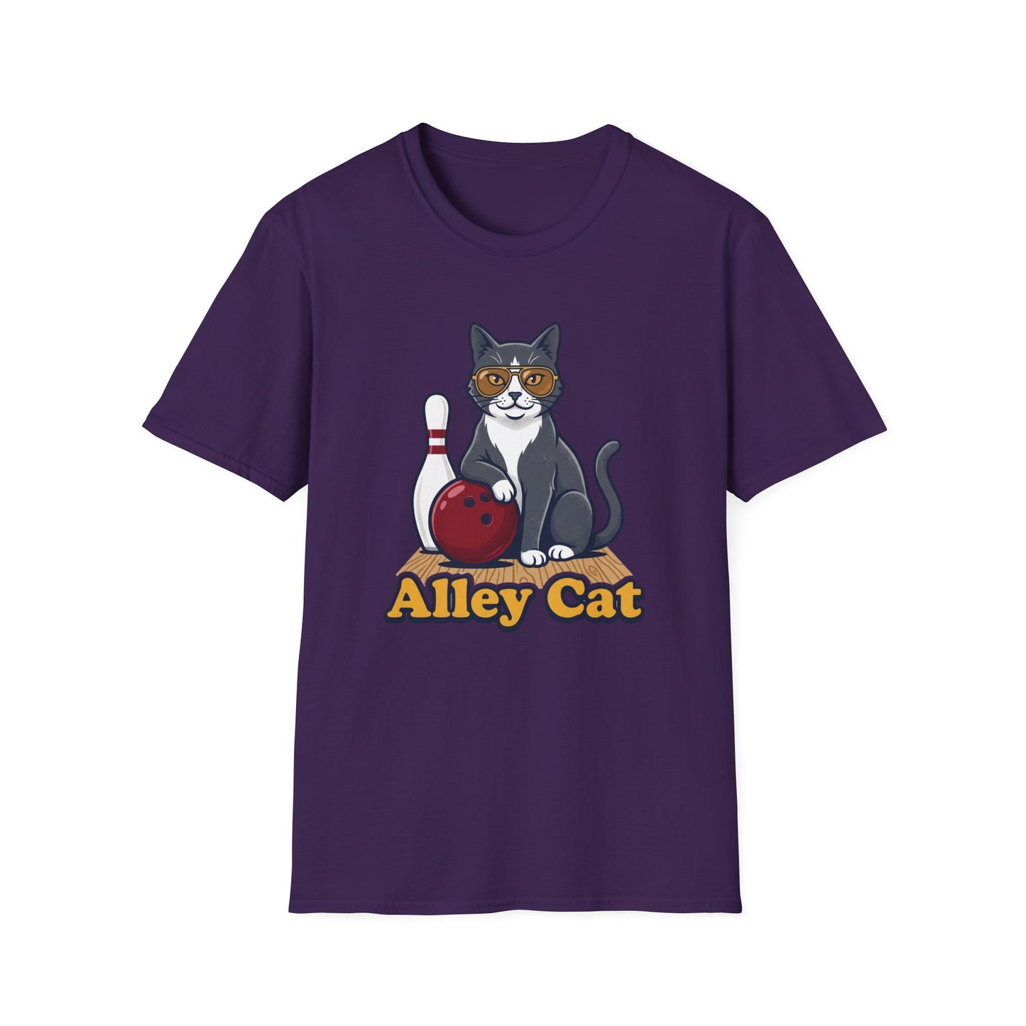 Alley cat with glasses T-Shirt