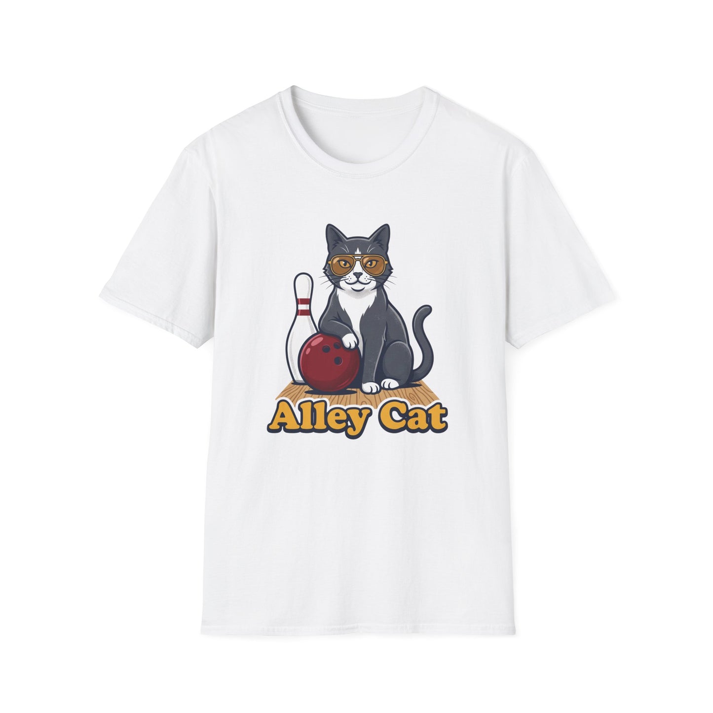 Alley cat with glasses T-Shirt
