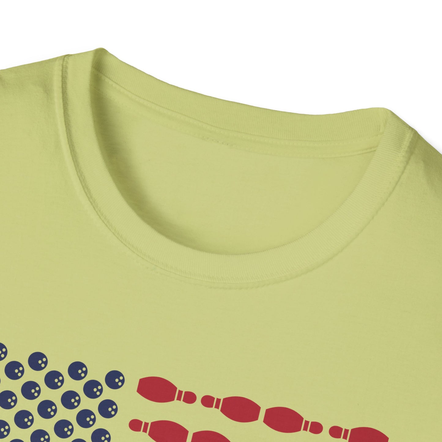 Bowling USA flag balls and pins T-Shirt